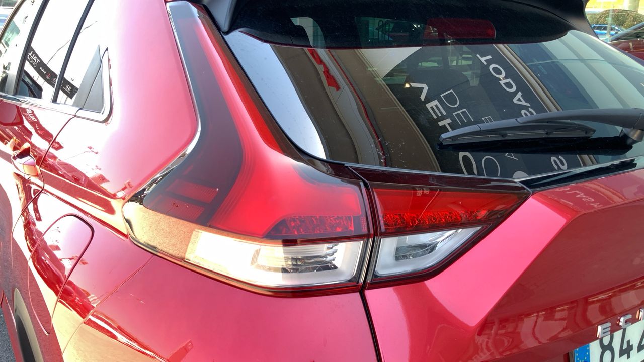 Mitsubishi Eclipse Cross 2.4 PHEV KAITEKI+ AUTO 4WD 188 5P
