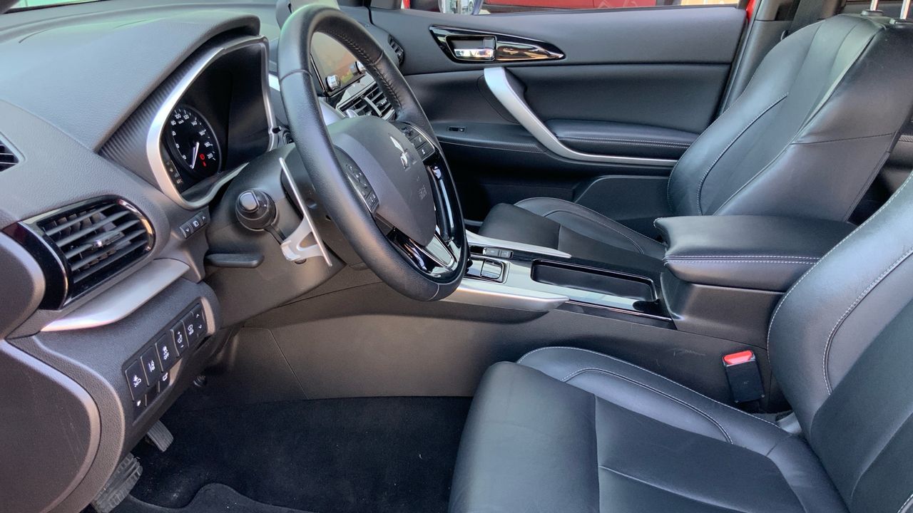 Mitsubishi Eclipse Cross 2.4 PHEV KAITEKI+ AUTO 4WD 188 5P