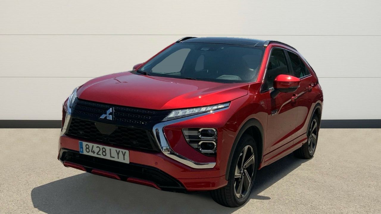 Mitsubishi Eclipse Cross 2.4 PHEV KAITEKI+ AUTO 4WD 188 5P