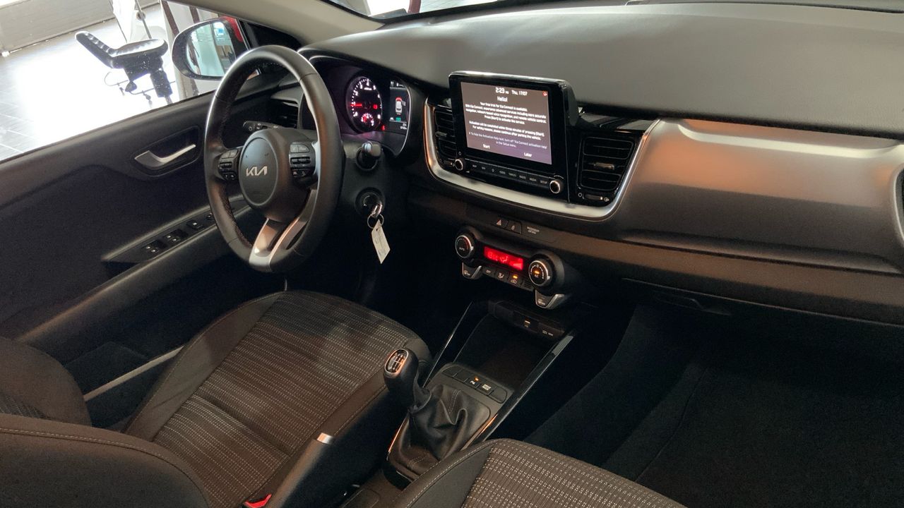 Kia Stonic 1.0 T-GDI MHEV IMT 74KW DRIVE 100 5P