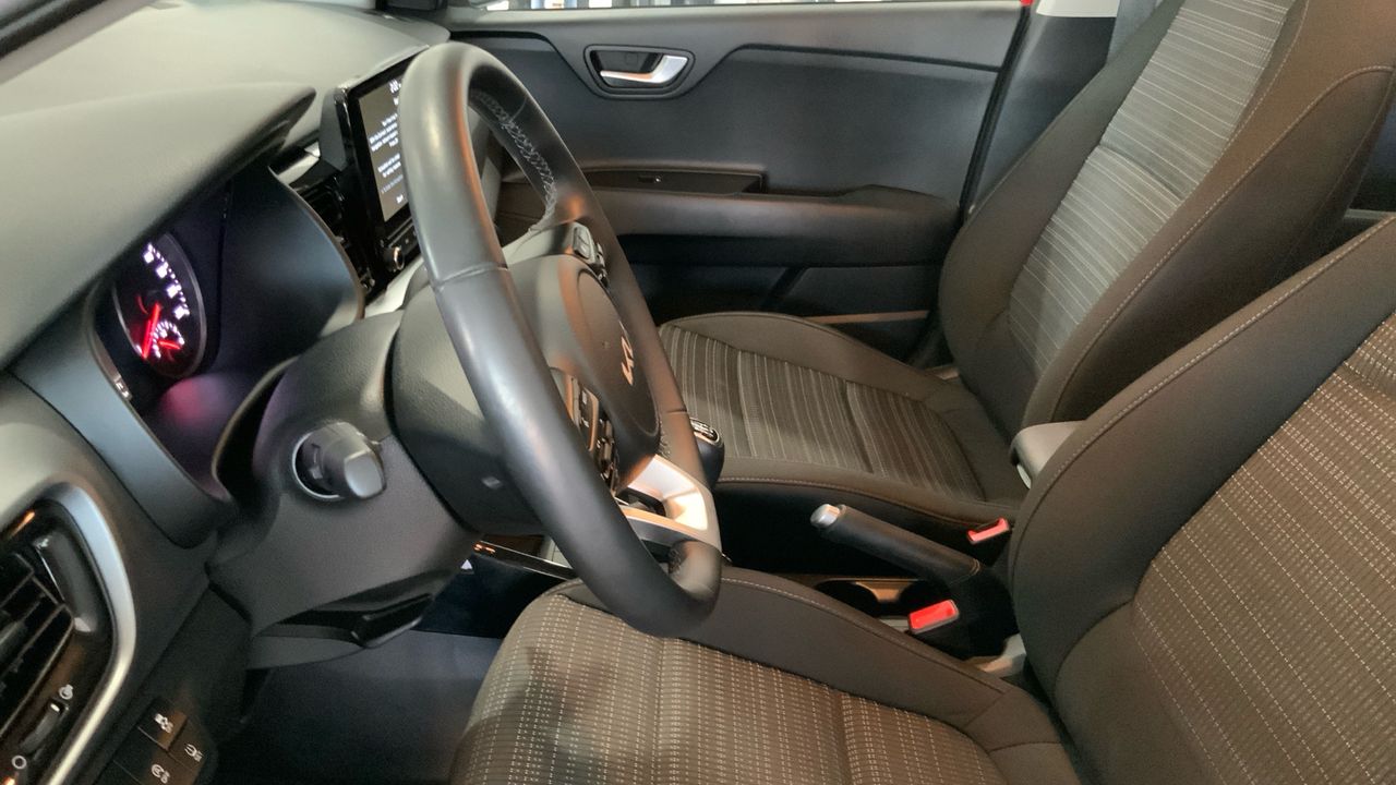 Kia Stonic 1.0 T-GDI MHEV IMT 74KW DRIVE 100 5P