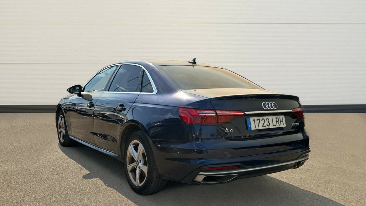 Audi A4 2.0 30 TDI S TRONIC ADVANCED 136 4P