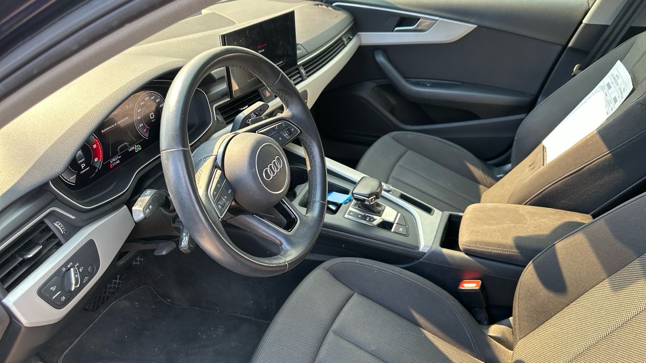Audi A4 2.0 30 TDI S TRONIC ADVANCED 136 4P