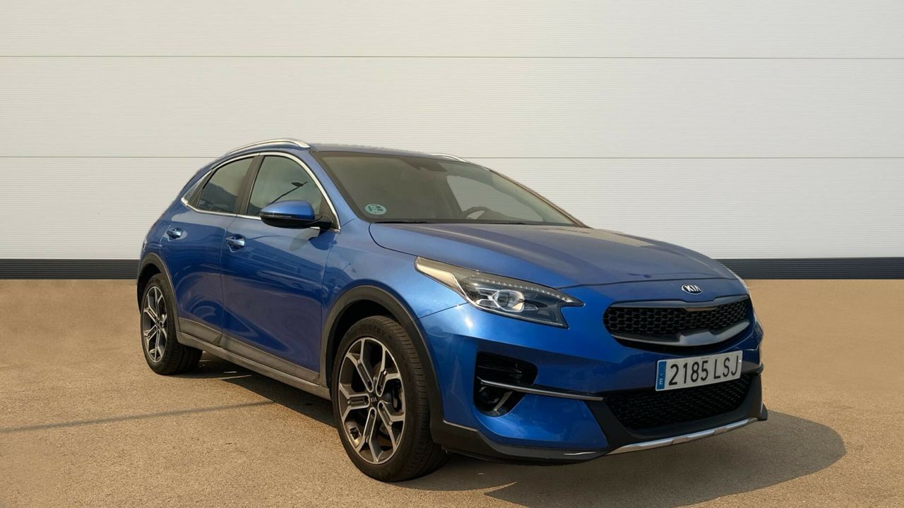 Kia Ceed TECH 1.0 T-GDI TECH 120CV (MY21) AM0221