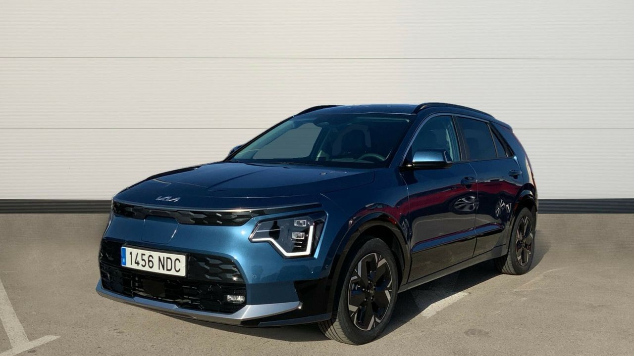 Kia Niro BEV 65KWH 150KW E-NIRO EMOTION 204 5P