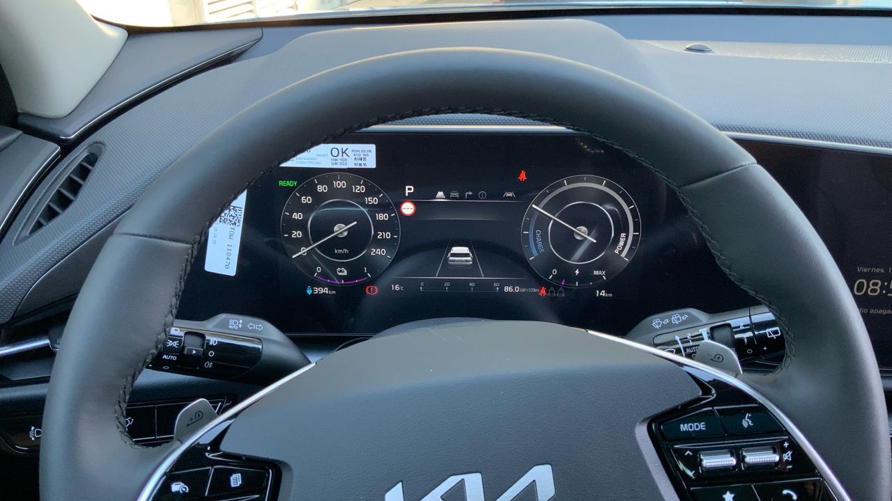 Kia Niro BEV 65KWH 150KW E-NIRO EMOTION 204 5P