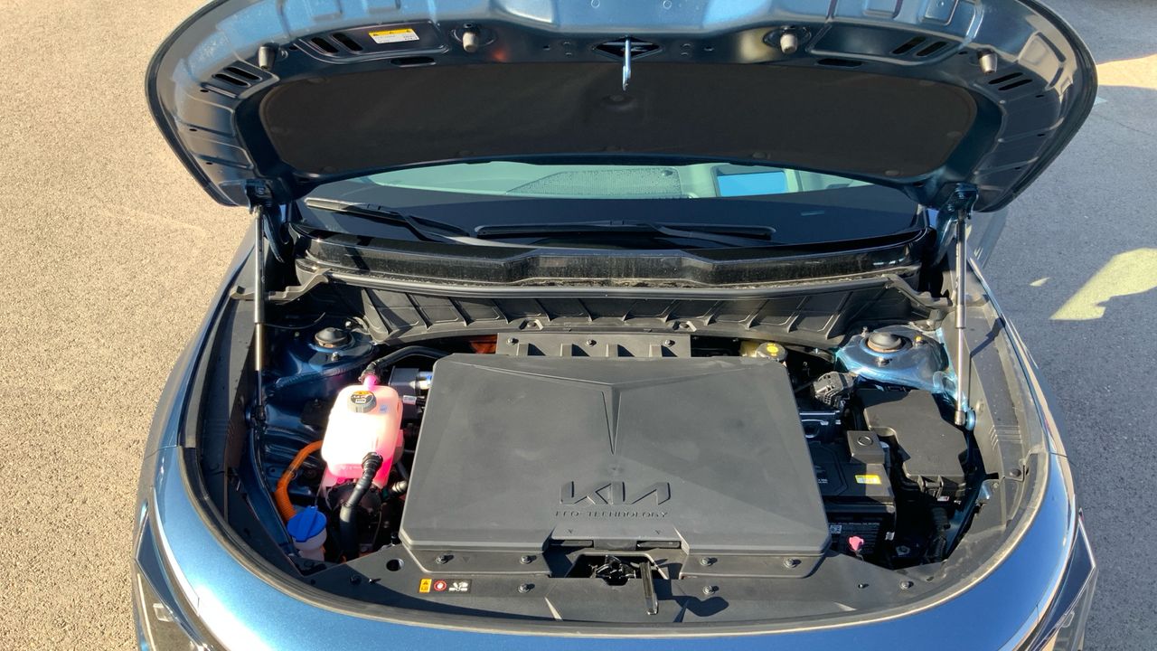 Kia Niro BEV 65KWH 150KW E-NIRO EMOTION 204 5P