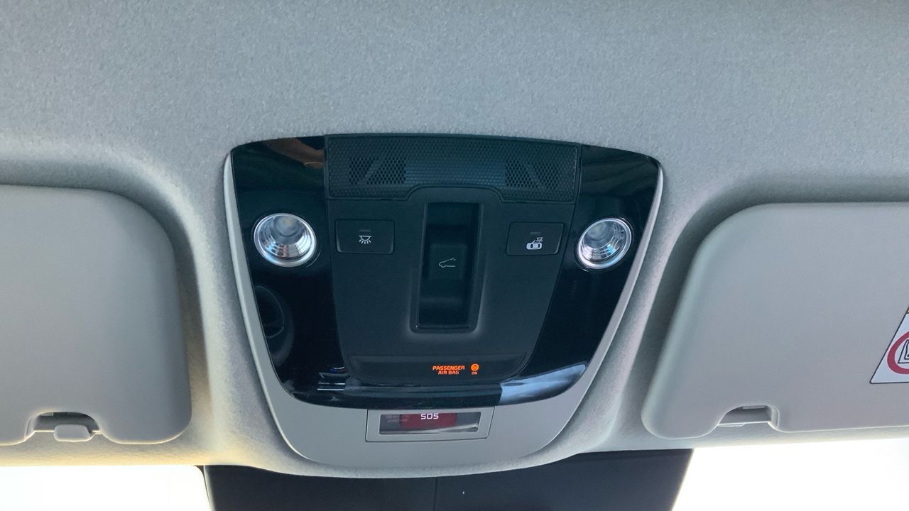Kia Niro BEV 65KWH 150KW E-NIRO EMOTION 204 5P