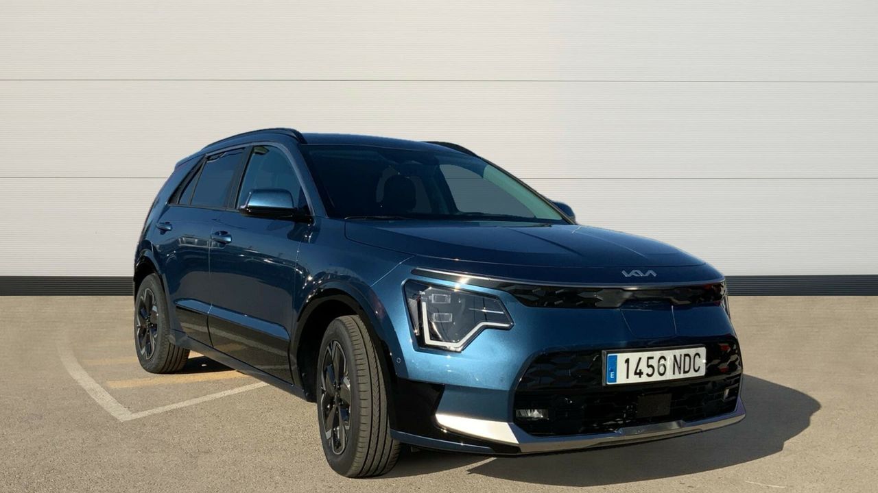 Kia Niro BEV 65KWH 150KW E-NIRO EMOTION 204 5P