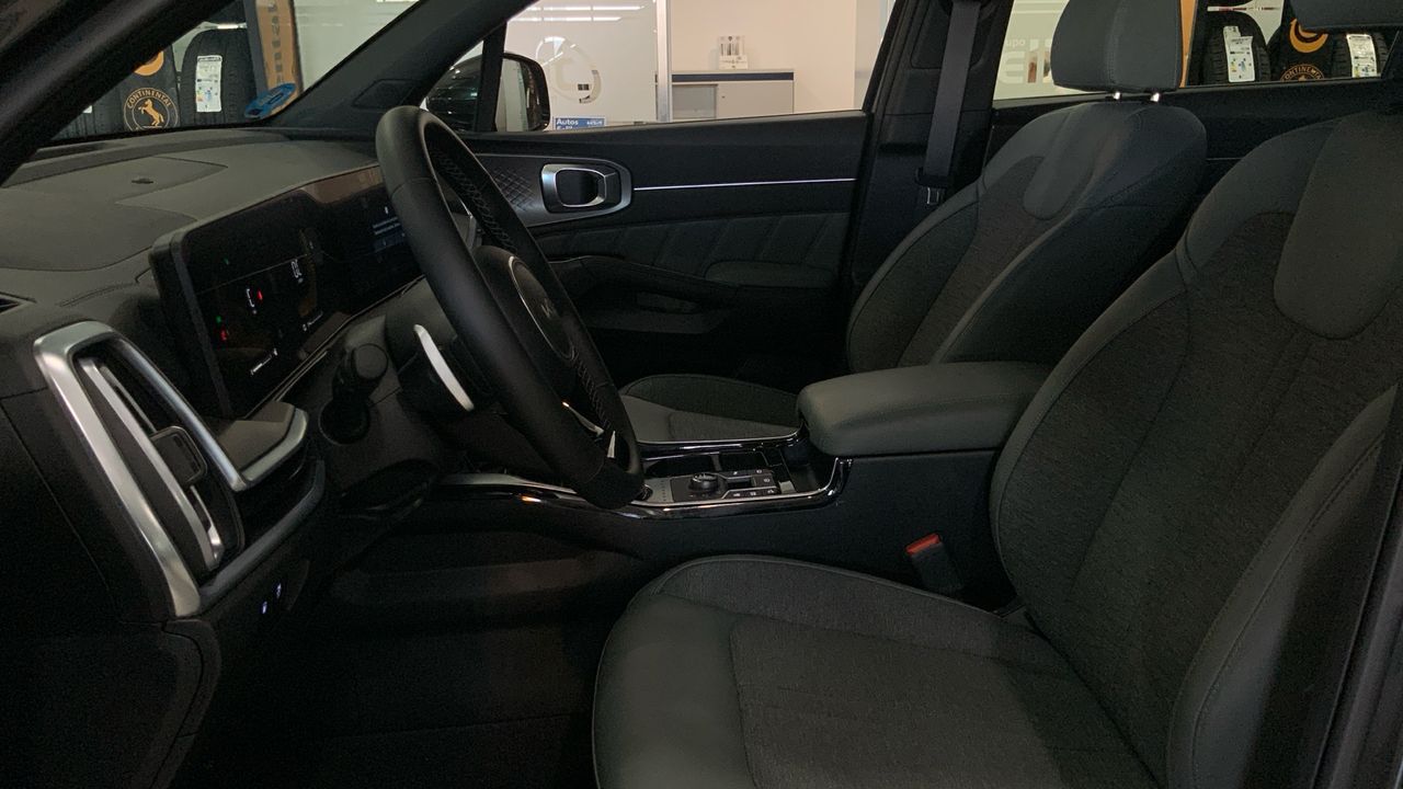 Kia Sorento 1.6 T-GDI PHEV DRIVE AUTO 4WD 252 5P 7 Plazas