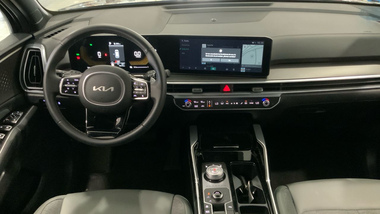 Kia Sorento 1.6 T-GDI PHEV DRIVE AUTO 4WD 252 5P 7 Plazas