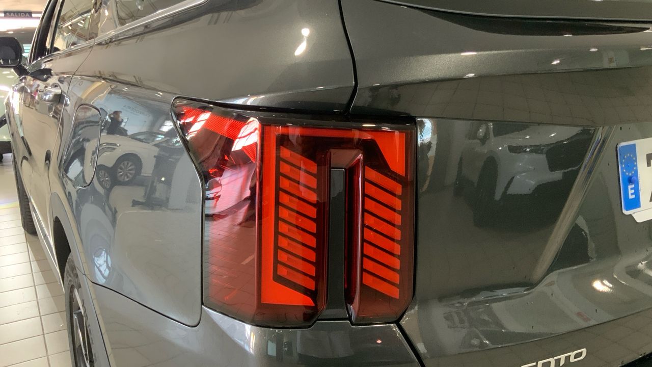 Kia Sorento 1.6 T-GDI PHEV DRIVE AUTO 4WD 252 5P 7 Plazas