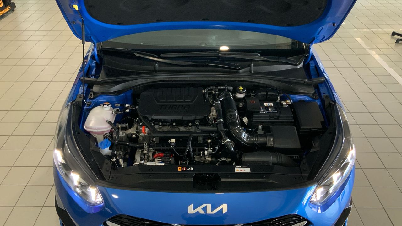 Kia Ceed 1.5 MHEV 103KW TECH DCT 140 5P