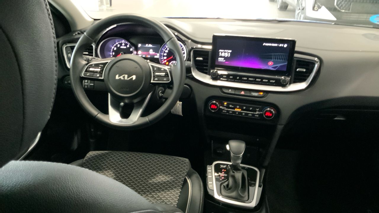 Kia Ceed 1.5 MHEV 103KW TECH DCT 140 5P