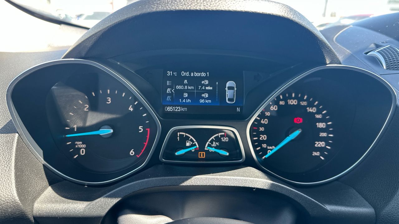 Ford Kuga 2.0 TDCI 110KW TITANIUM 2WD 150 5P