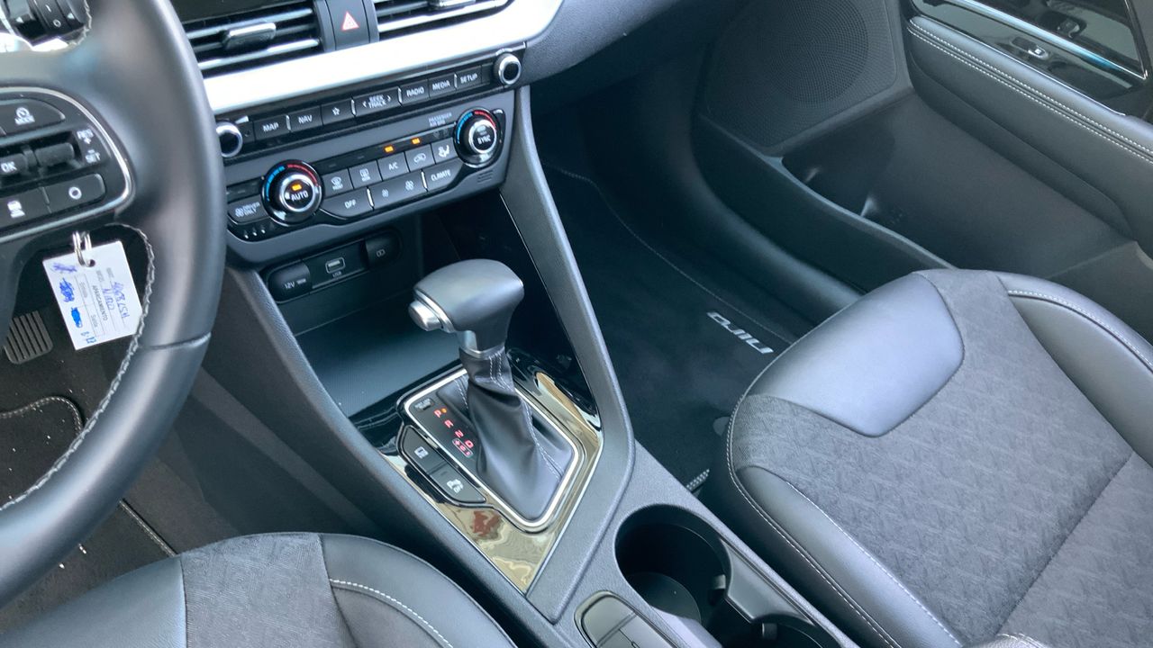 Kia Niro 1.6 GDI HYBRID DRIVE 141 5P