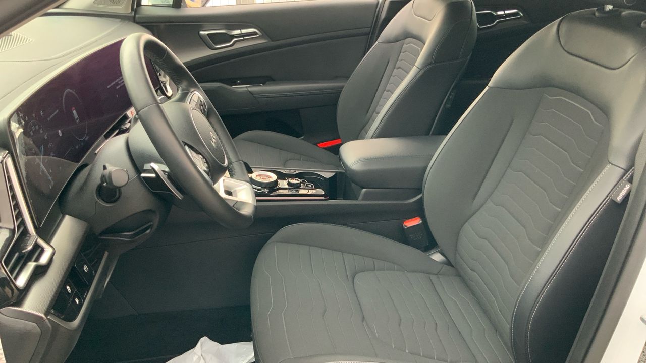 Kia Sportage 1.6 T-GDI PHEV TECH 4WD AUTO 265 5P