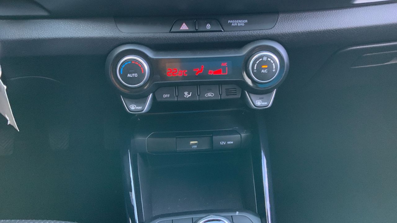 Kia Stonic 1.0 T-GDI MHEV IMT 74KW DRIVE 100 5P