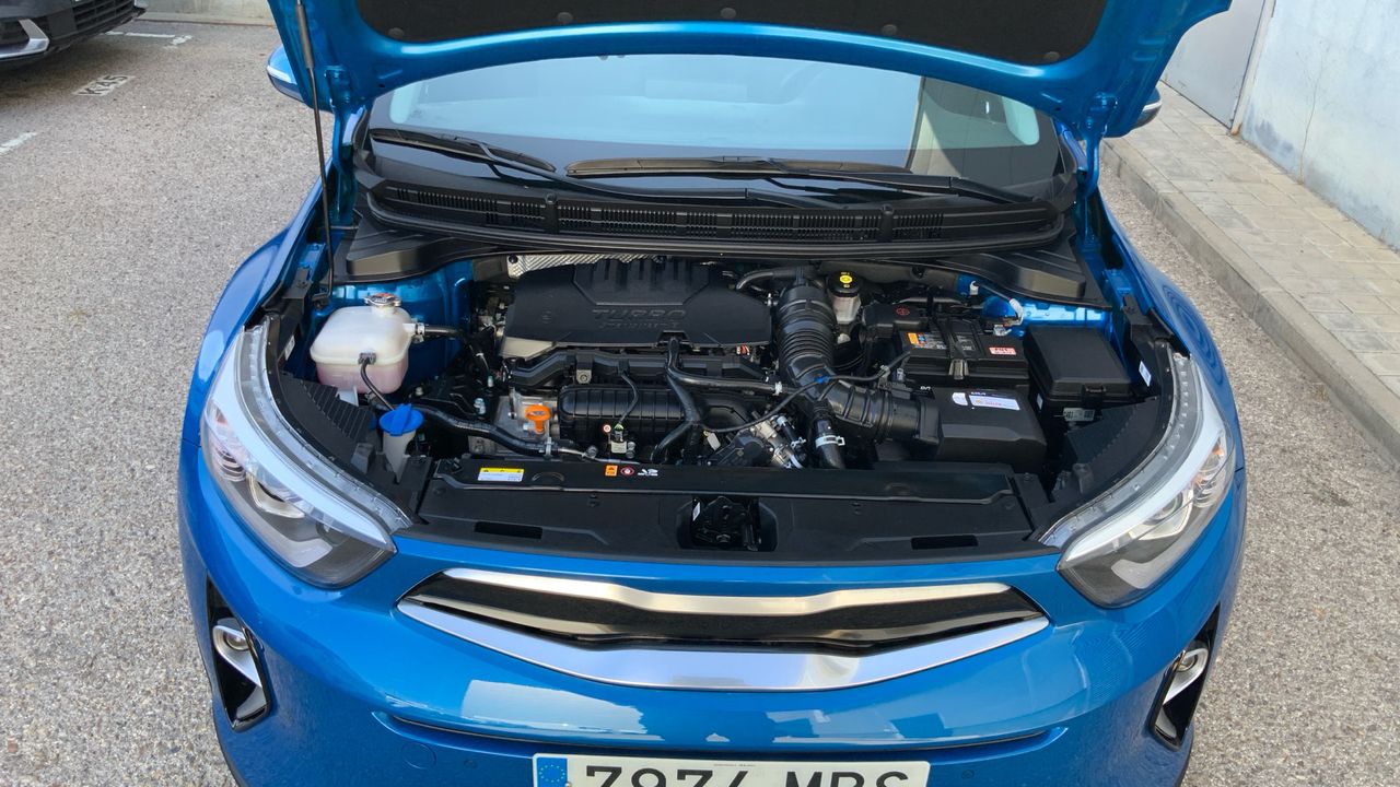 Kia Stonic 1.0 T-GDI MHEV IMT 74KW DRIVE 100 5P