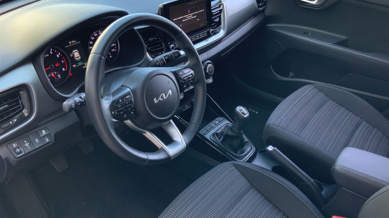 Kia Stonic 1.0 T-GDI MHEV IMT 74KW DRIVE 100 5P