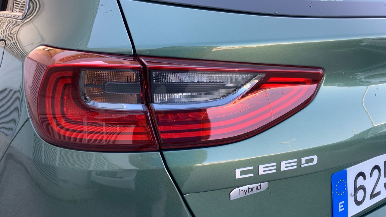 Kia Ceed 1.0 MHEV 88KW DRIVE DCT 120 5P
