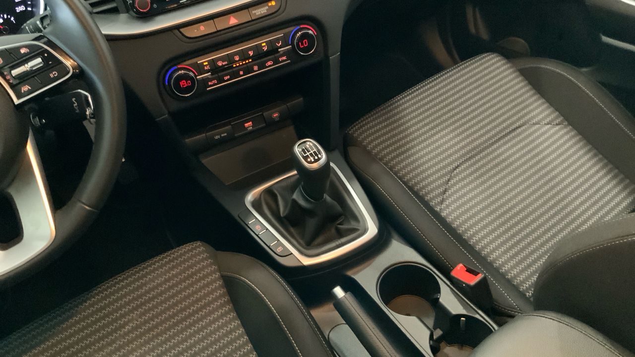 Kia XCeed 1.0 T-GDI 74KW DRIVE 100 5P