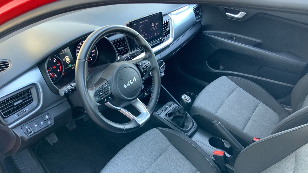 Kia Stonic 1.0 T-GDI MHEV IMT 74KW CONCEPT 100 5P