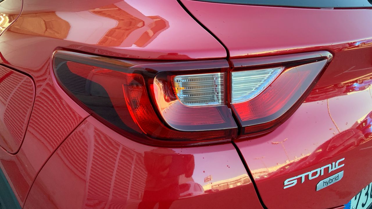 Kia Stonic 1.0 T-GDI MHEV IMT 74KW CONCEPT 100 5P