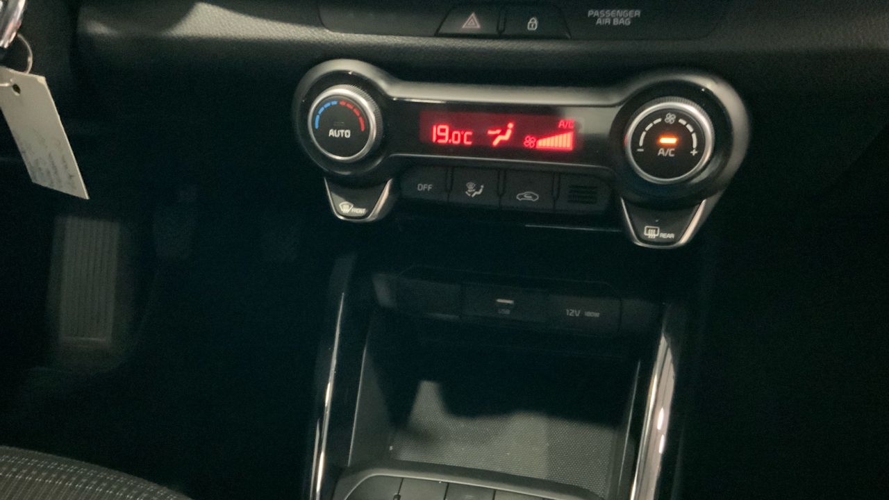Kia Stonic 1.0 T-GDI 74KW MHEV IMT DRIVE 100 5P