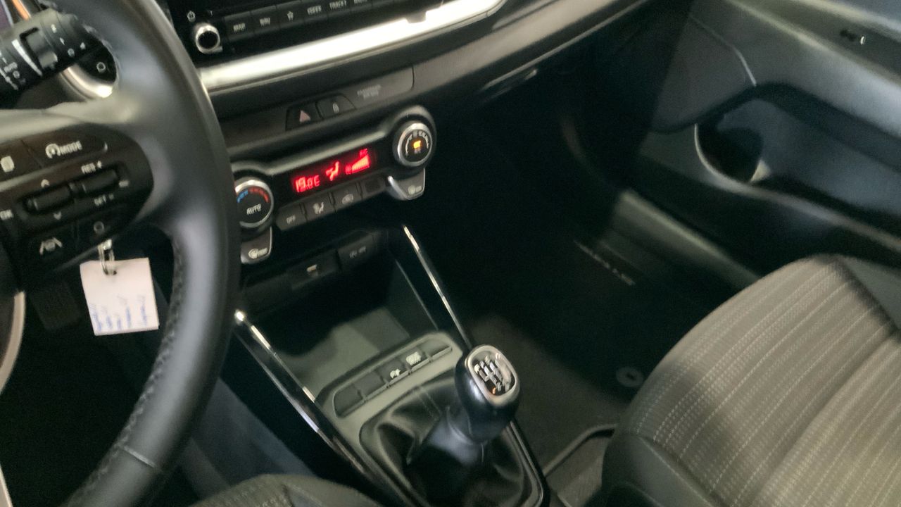 Kia Stonic 1.0 T-GDI 74KW MHEV IMT DRIVE 100 5P