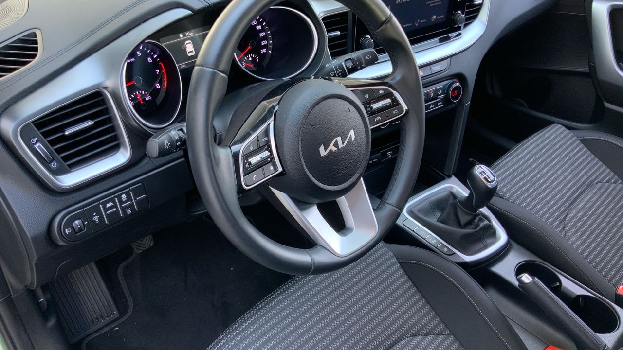 Kia Ceed 1.0 T-GDI 88KW DRIVE 120 5P