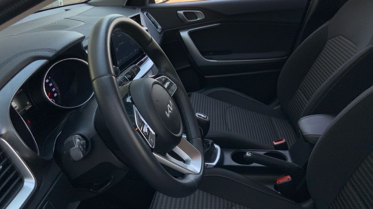Kia Ceed 1.0 T-GDI 88KW DRIVE 120 5P