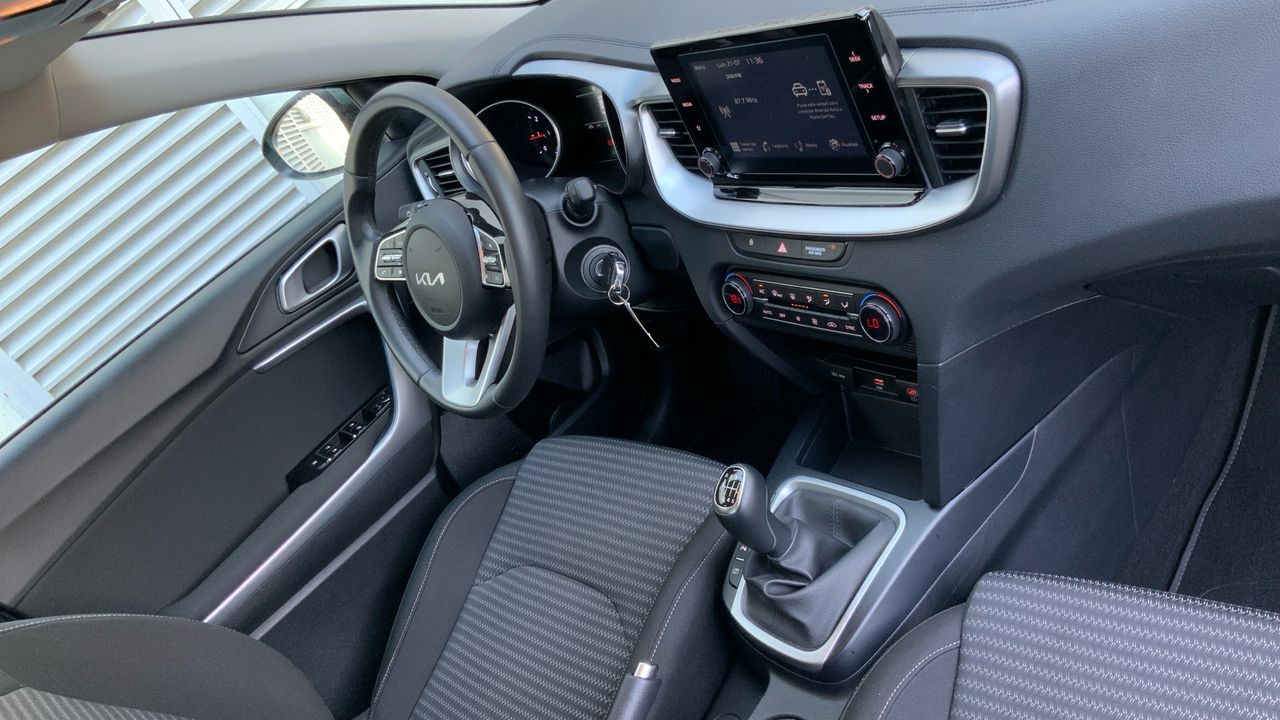 Kia Ceed 1.0 T-GDI 88KW DRIVE 120 5P