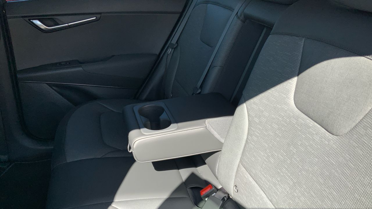 Kia Niro BEV 65KWH 150KW E-NIRO EMOTION 204 5P