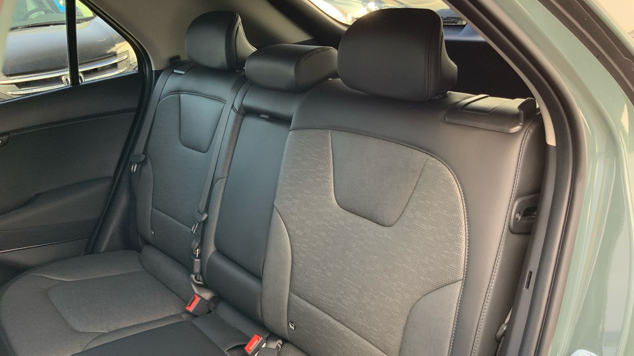 Kia Niro BEV 65KWH 150KW E-NIRO EMOTION 204 5P