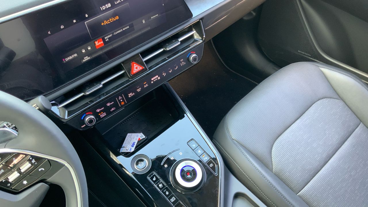 Kia Niro BEV 65KWH 150KW E-NIRO EMOTION 204 5P