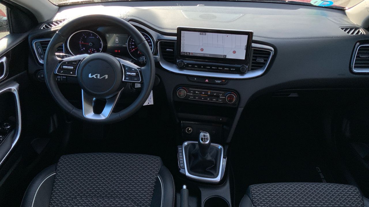Kia Ceed 1.6 MHEV 100KW TECH 136 5P