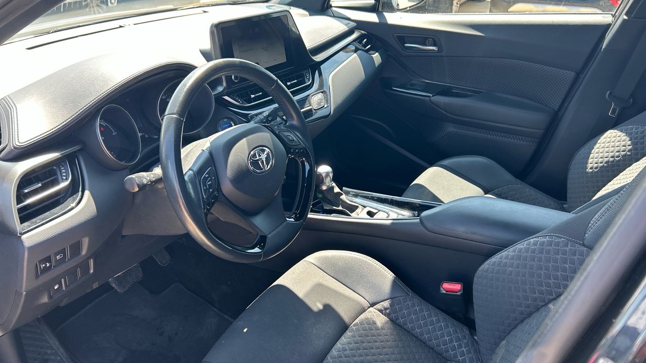 Toyota C-HR 2.0 VVT I-HYBRID ADVANCE AUTO 184 5P