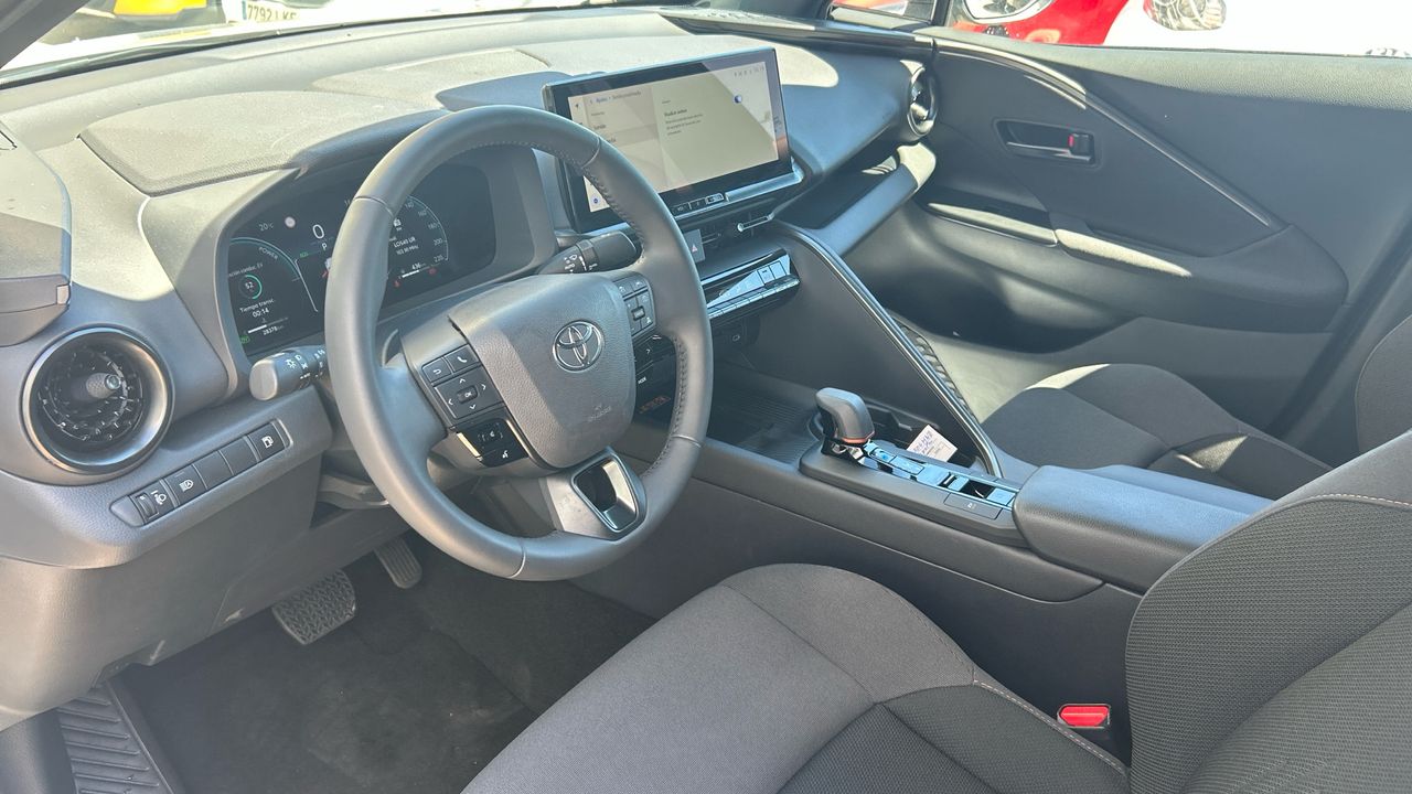 Toyota C-HR 2.0 HEV HYBRID ADVANCE CVT 184 5P