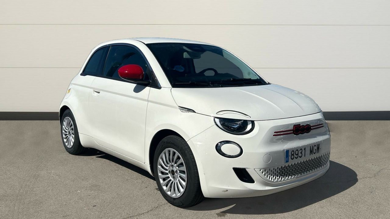 Fiat Solara BEV 42KWH RED 118 3P