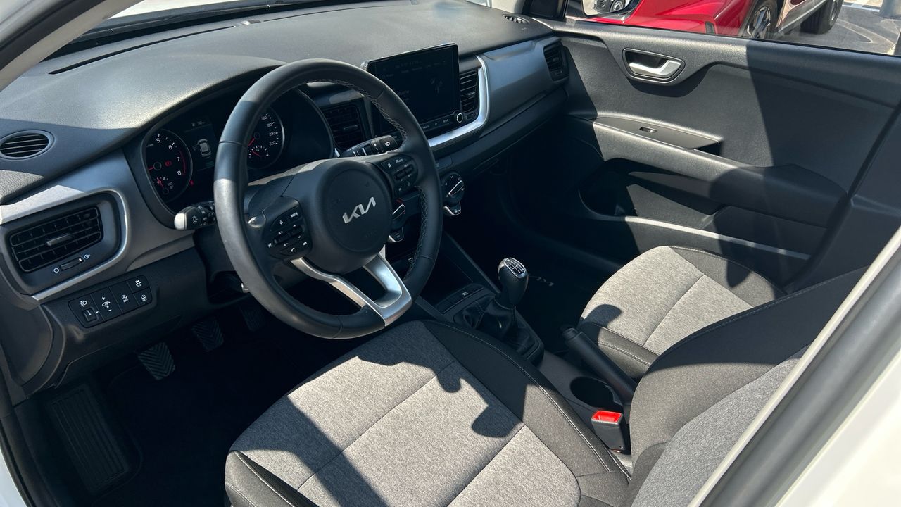 Kia Stonic 1.0 T-GDI MHEV IMT 74KW CONCEPT 100 5P