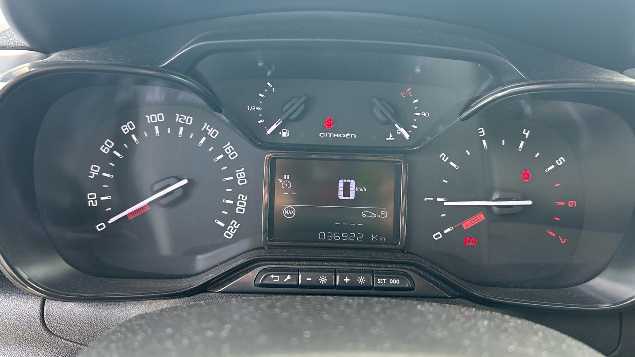 Citroën C3 1.2 PURETECH 60KW PLUS 83 5P