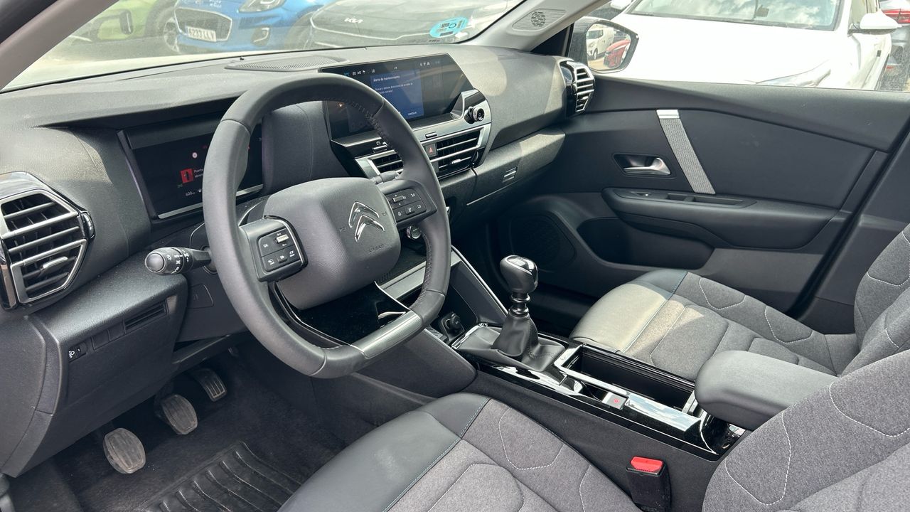 Citroën C4 1.2 PURETECH 130 PLUS 131 5P