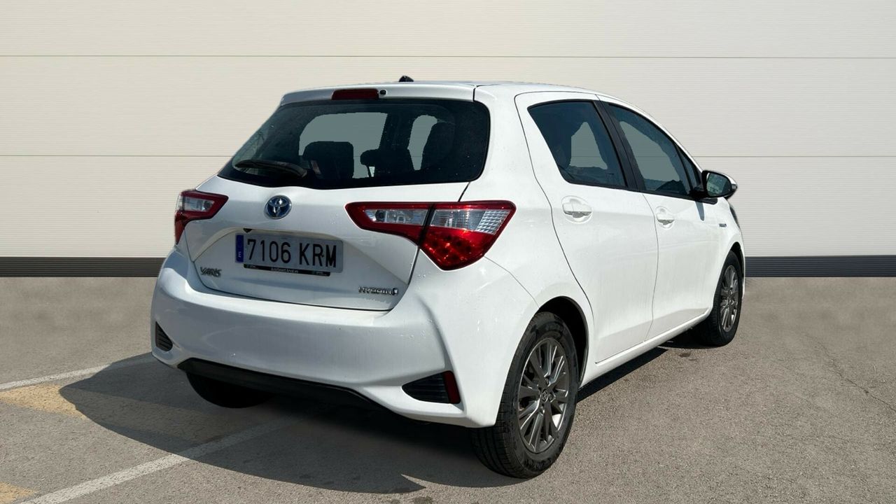 Toyota Yaris 1.5 VVT-I HYBRID ACTIVE AUTO 100 5P