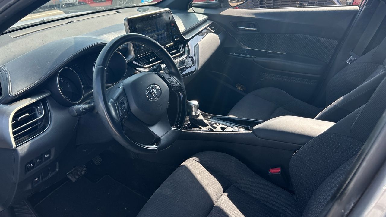Toyota C-HR 1.8 VVT-I HYBRID ADVANCE AUTO 122 5P