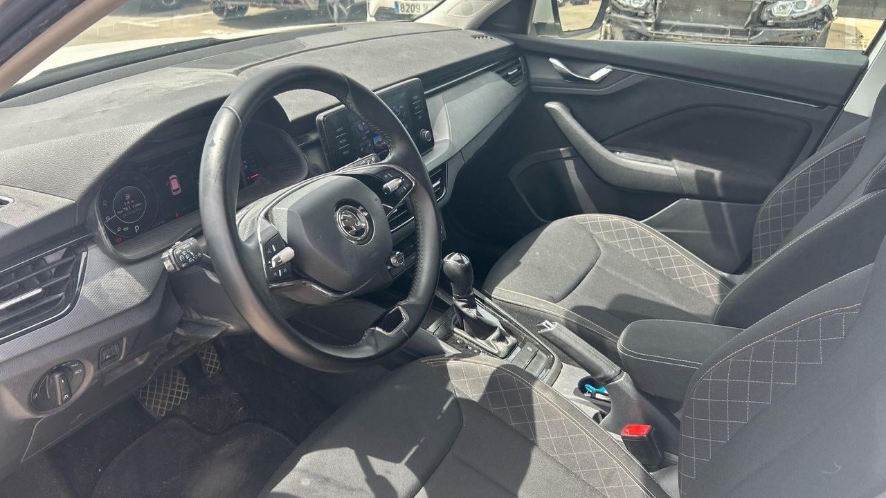 Skoda Kamiq 1.0 TSI 81KW DSG AMBITION 110 5P