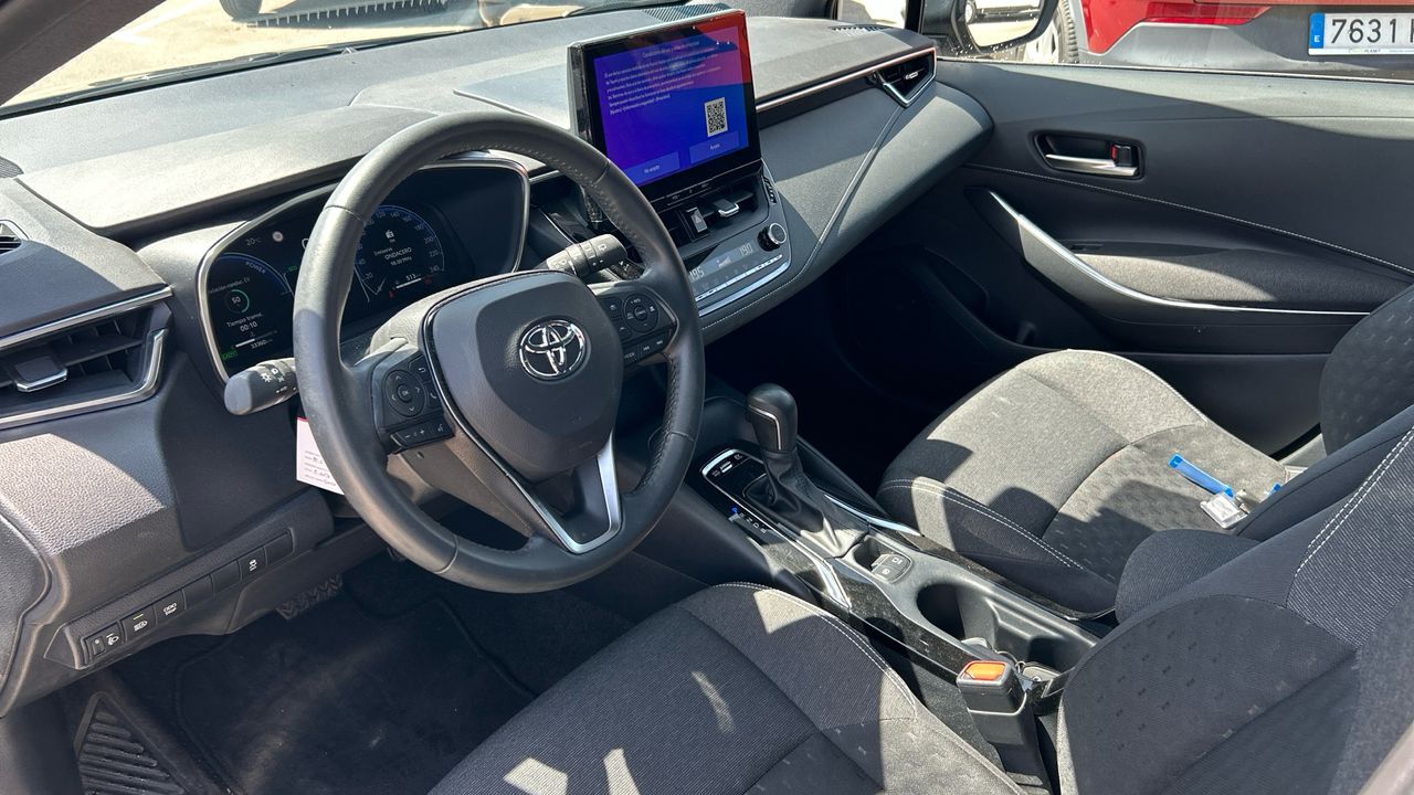 Toyota Corolla 1.8 HEV TOURING ACTIVE PLUS E-CVT 140H 5P