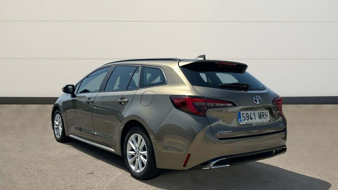 Toyota Corolla 1.8 HEV TOURING ACTIVE PLUS E-CVT 140H 5P