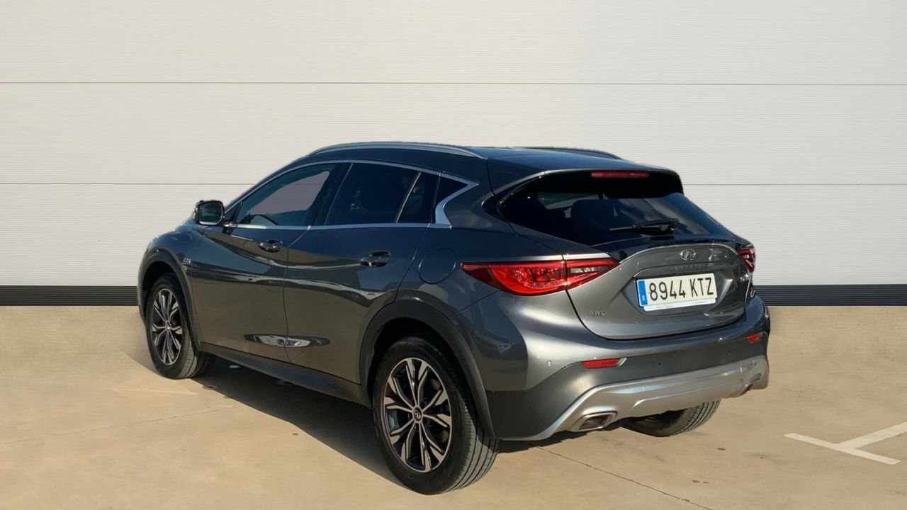 Infiniti QX30 2.2D PREMIUM DCT 4WD 170 5P