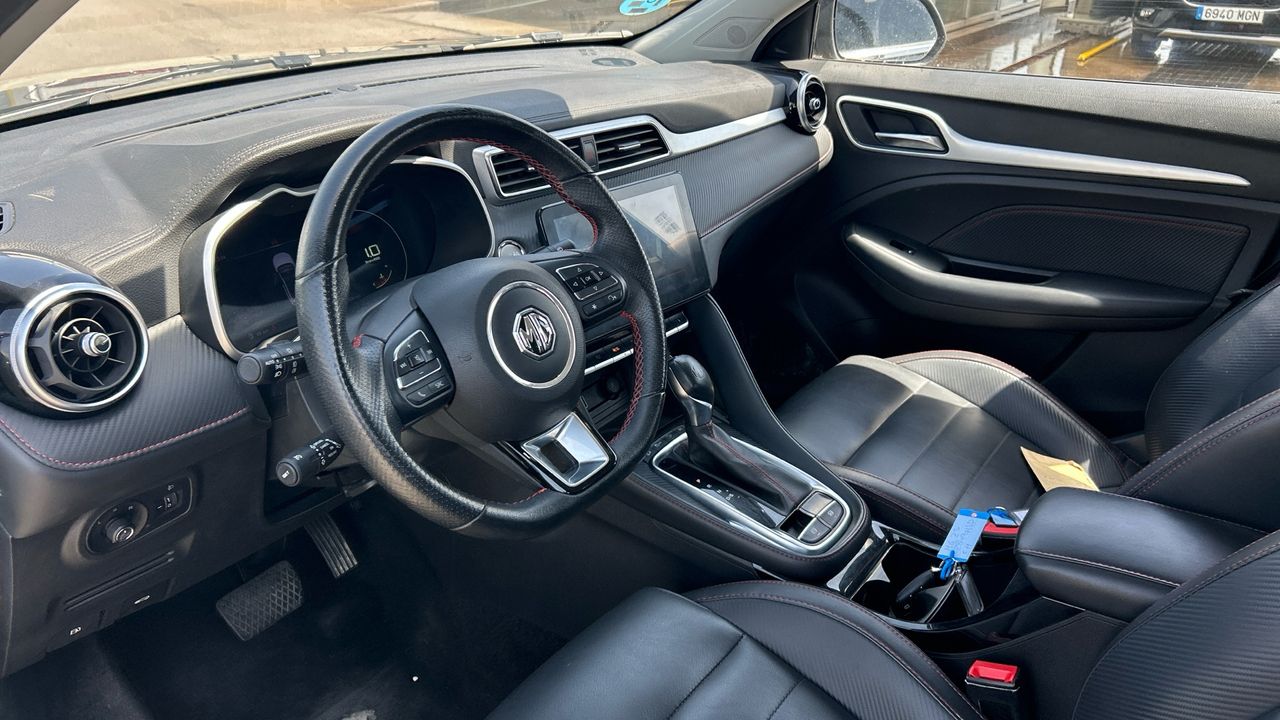 MG ZS 1.0T LUXURY AUTO 111 5P